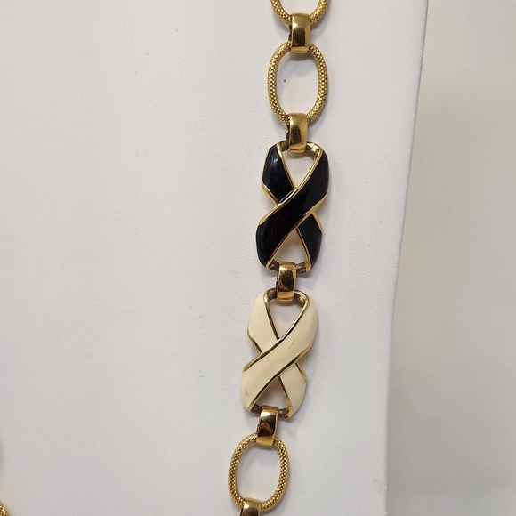 Monet Vintage Gold Tone Large Chain Link Long Necklace Black Cream Enamel Links - Picture 2 of 5